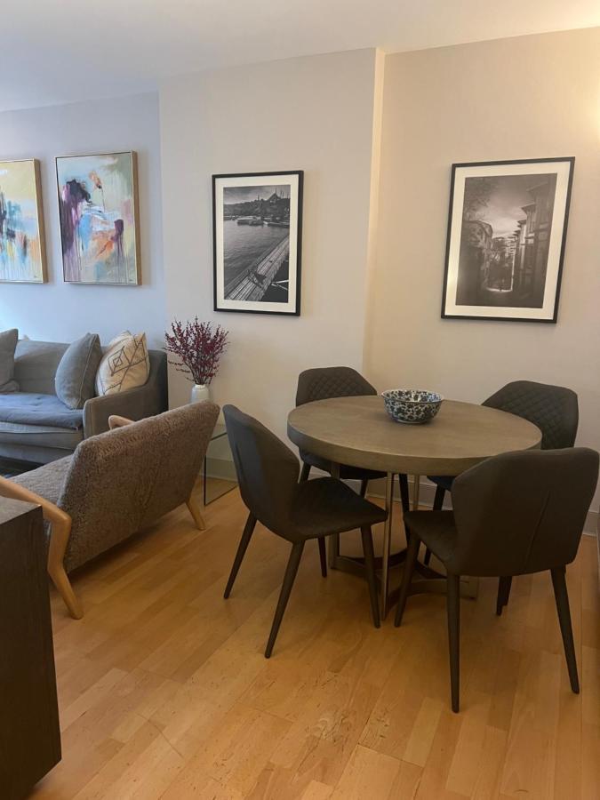 2 Bedroom Apartment just off Kings Road Londen Buitenkant foto